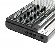 Dübreq Stylophone Gen-X­1 analog synthetizer